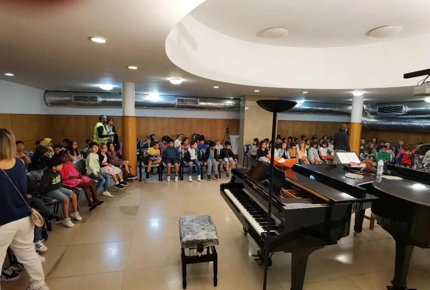 Dia Mundial da Música recebe a Escola Básica da Avenida