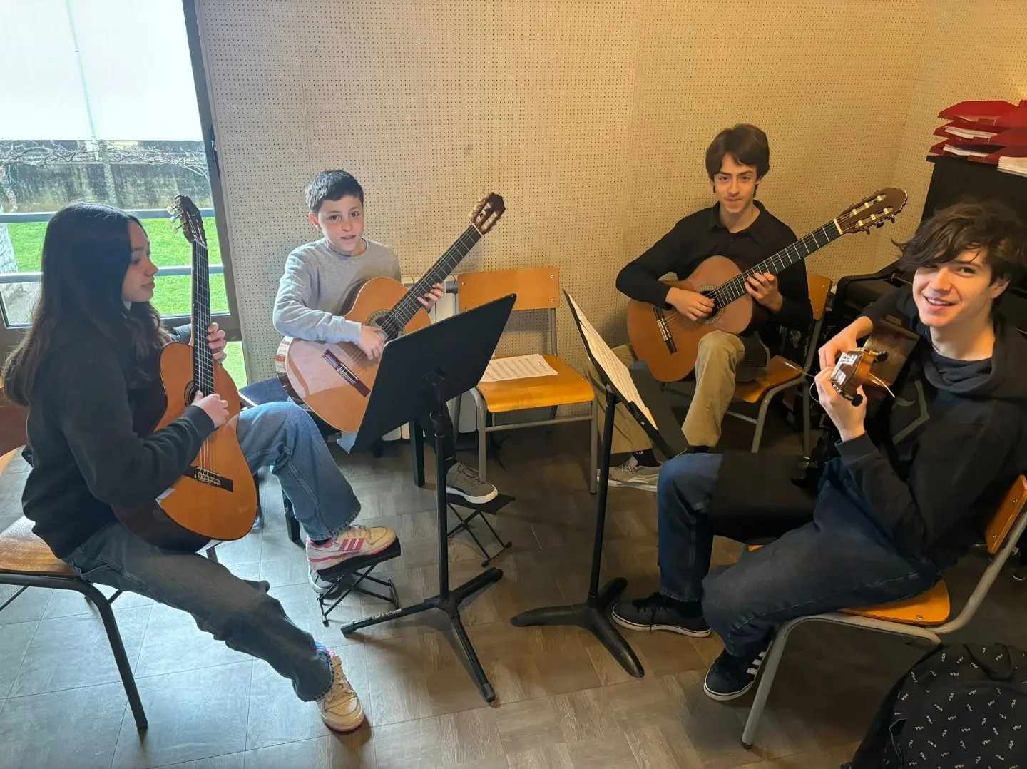 Intercambio de Guitarras com o Conservatório de Barcelos.