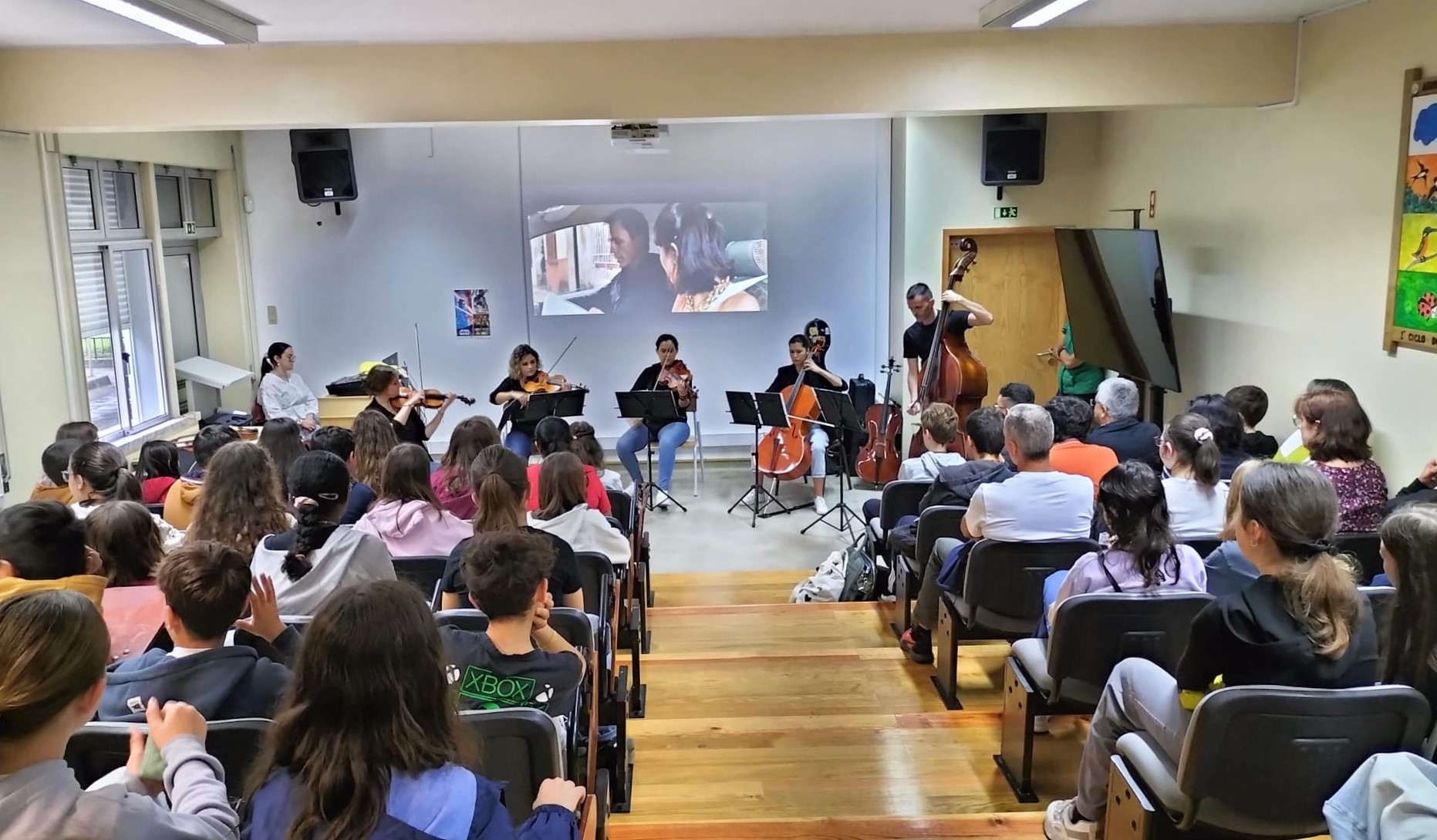 Ciclos de Encontros Criativos | Agrupamento de Escolas António Feijó 🎶✨
