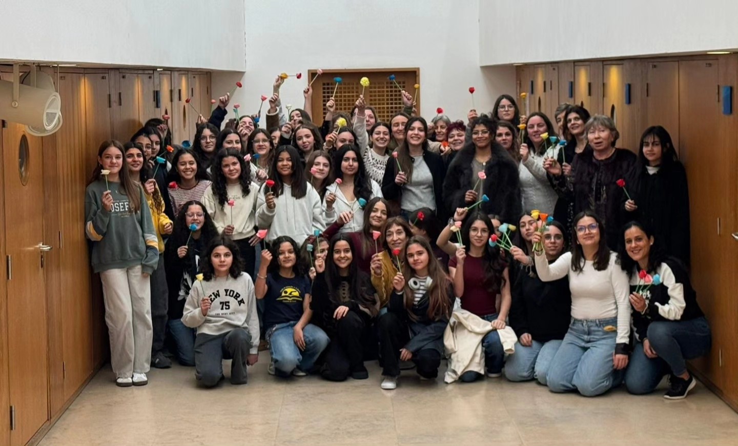 FELIZ DIA INTERNACIONAL DA MULHER